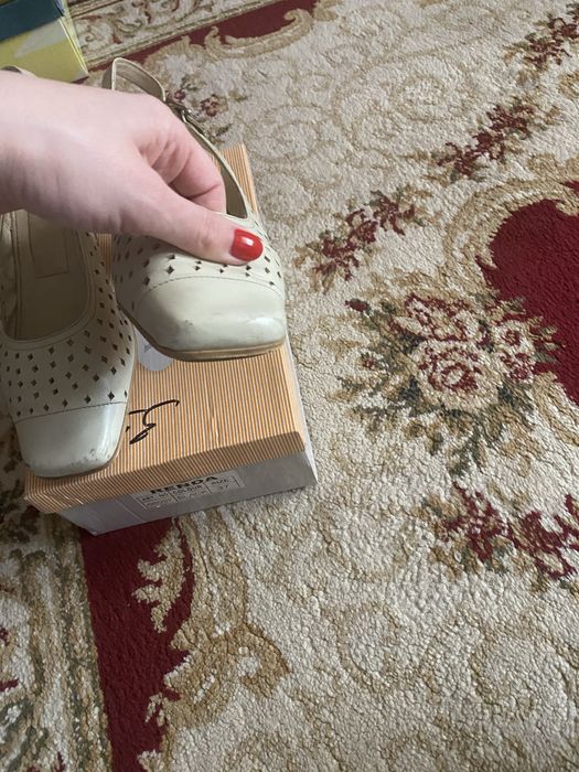 Pantofi-sanda piele naturala