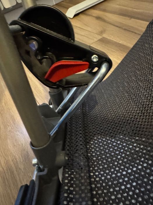 Бебешка люлка Babybjorn Bliss Baby Rocker Mesh