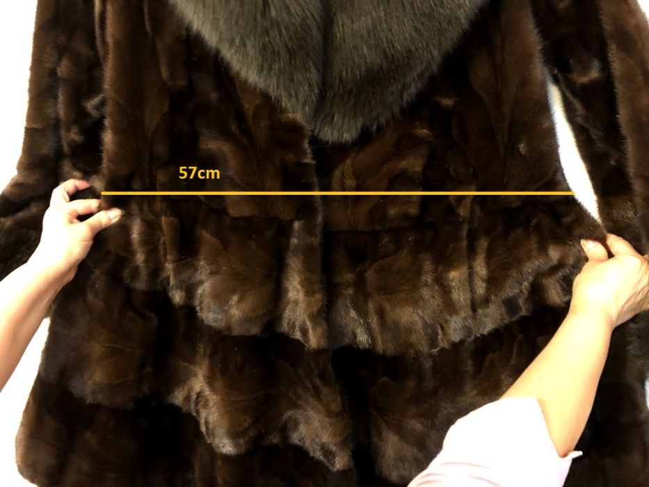 Vand Haina NOUA din blana vizon + vulpe; caciula NOUA din blana vulpe