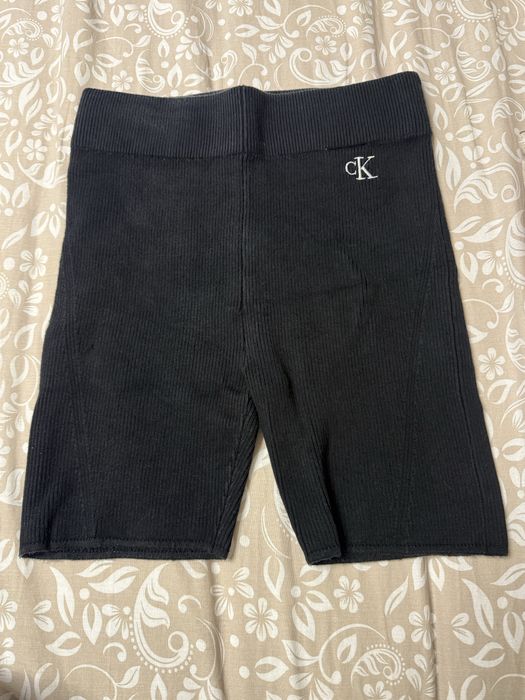 Calvin klein къс клин