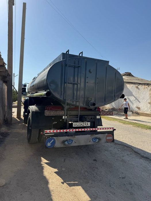 Zil Vodovoz 0 dan yigilgan 1973