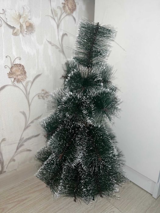 Искусственная елка