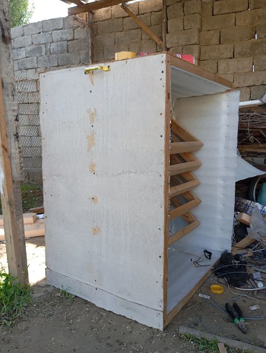 Енкубатор сотилади