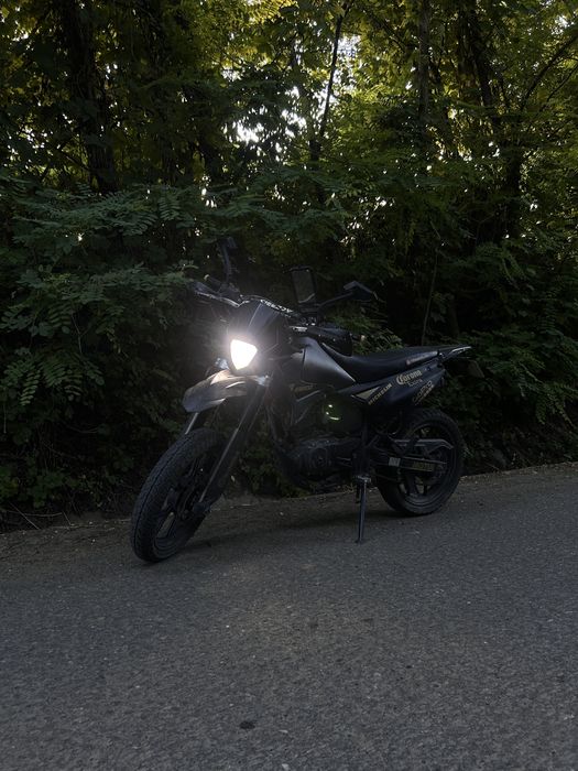 Se vinde super moto 25 de milioane