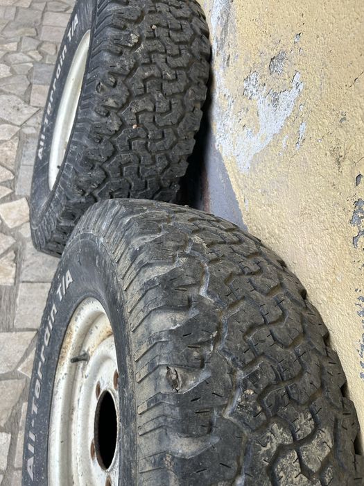 Roti anvelope cauciucuri Land Rover Defender