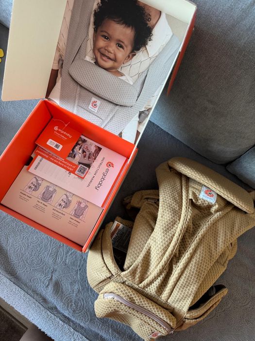 Vand marsupiu ergonomic Ergo Baby Omni Deluxe nou