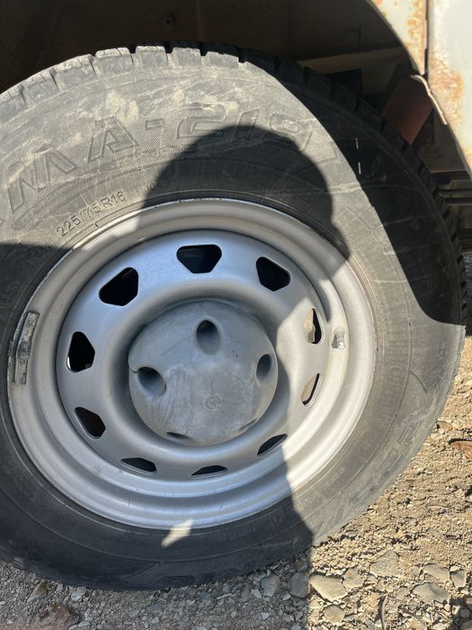Шины 225/75/16 уазга