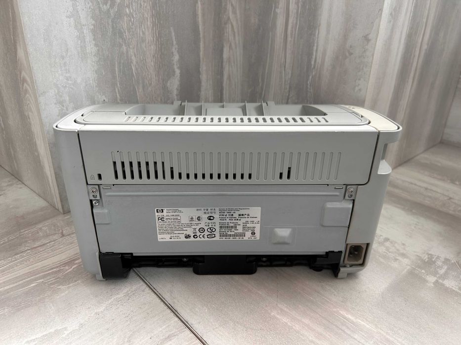 Продаётся принтер HP LaserJet P1005