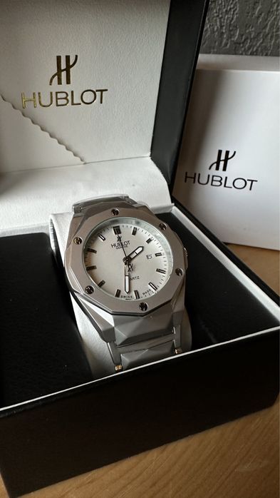 Продам часы Hublot люкс