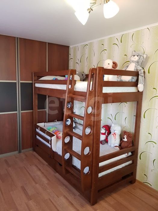 Продам 2 комнатную квартиру