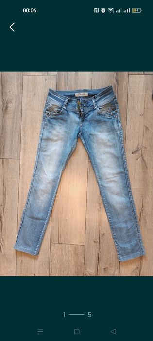 Продам джинсы б/у