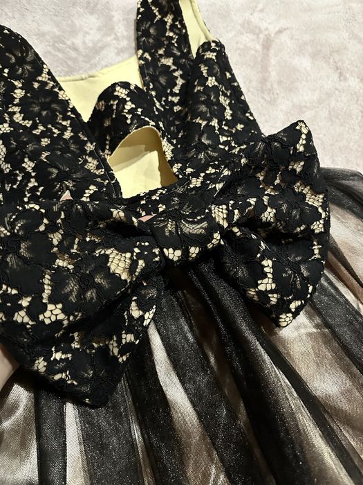 Дамска официална рокля