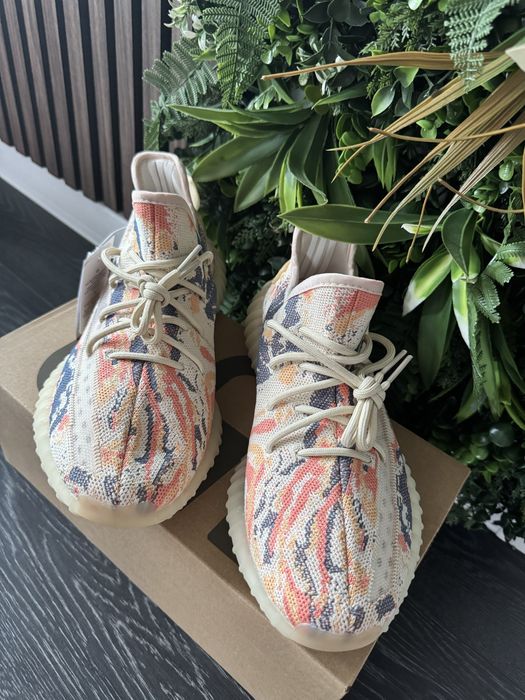 Yeezy 350 - Adidas