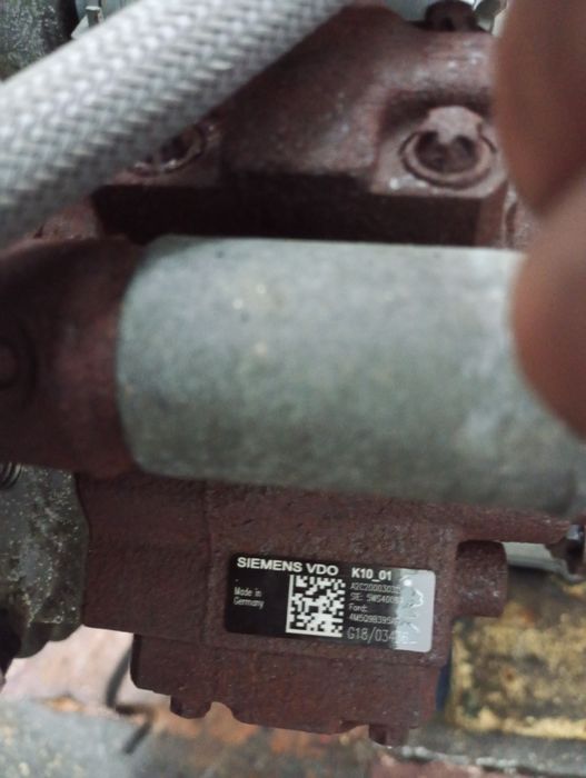 Pompa inalte pompa injectie ford focus 2 1.8tdci kkda ford c max 1.8tdci ford mondeo 1.8tdci cod 4m5q98395a