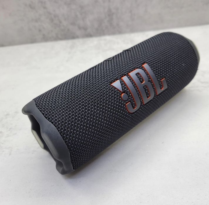Jbl Flip 7 Black - ЧИСТО НОВА