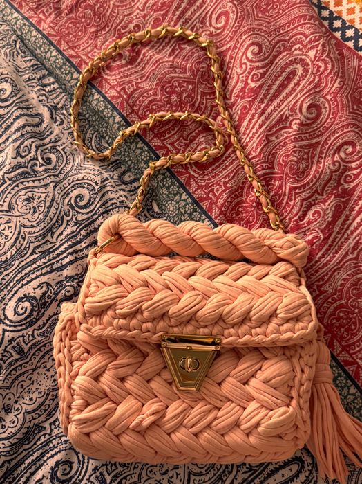 Дамска чантааааа