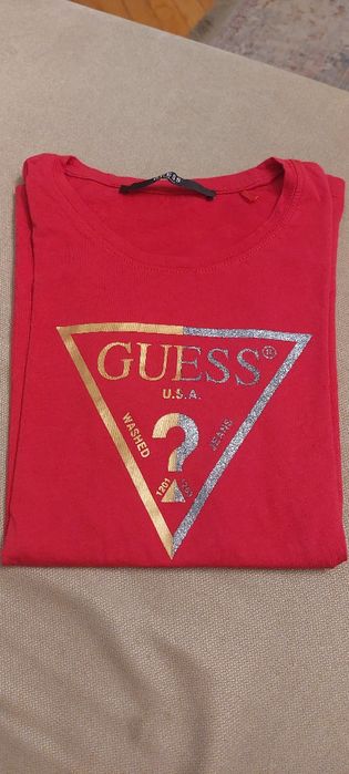 Червена  оригинална тениска Guess