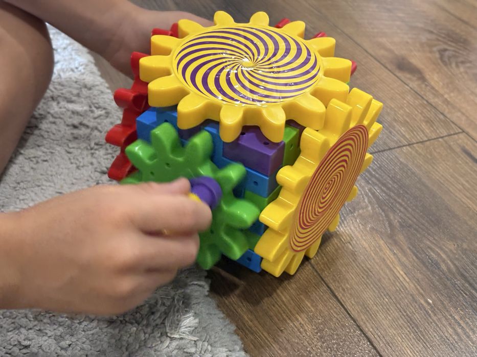 Комплект за игра Quercetti Kaleido Gears, Зъбни колела
