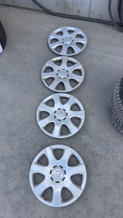 Jante tabla 4x100 cu gume iarna 155 65 r14