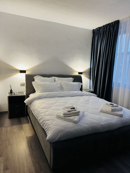 Inchiriez apartament în regim hotelier
