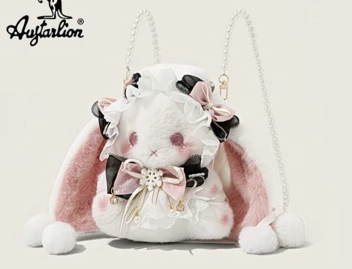 Сумочки в виде зайцев