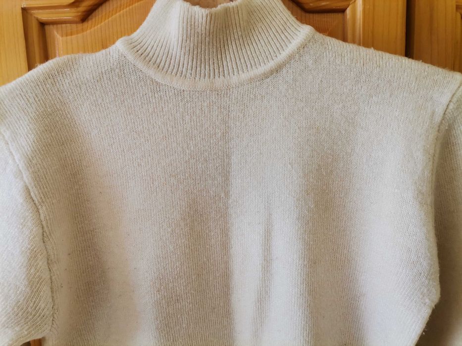 Нови детски пуловери за момиче , ръст 135 -140 см.