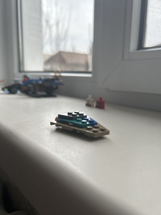 Деталь LEGO: Носовая часть / Крыло космолета (MOC)