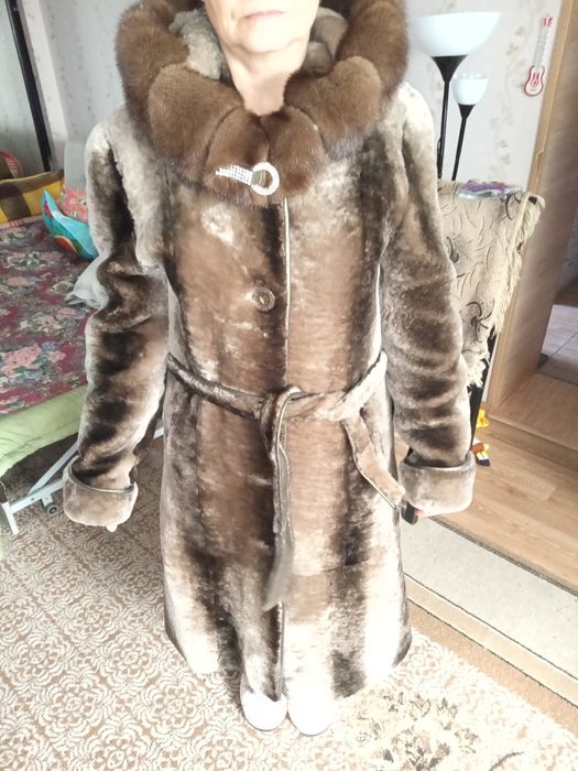 Продам новую шубу