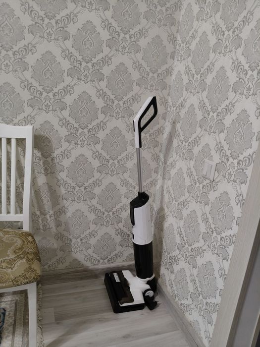 Пылесос GD MRKT GT810 белый