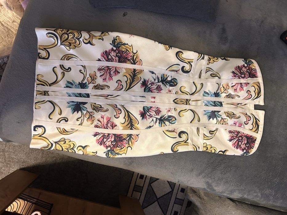 Официална рокля