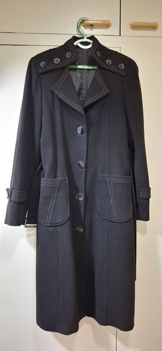 Пальто 300.тыс сум