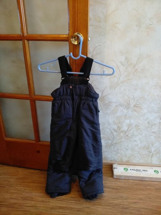 Пуховики и лыжные штаны