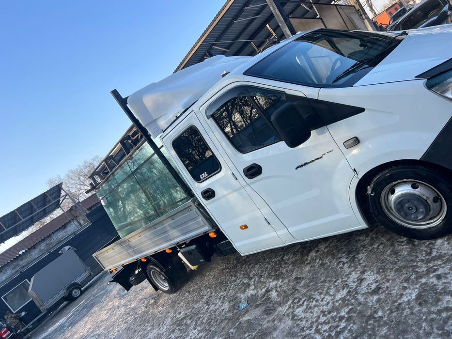 Пирамида доставка окна двери витражи