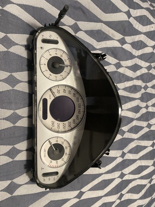 Приборная панель