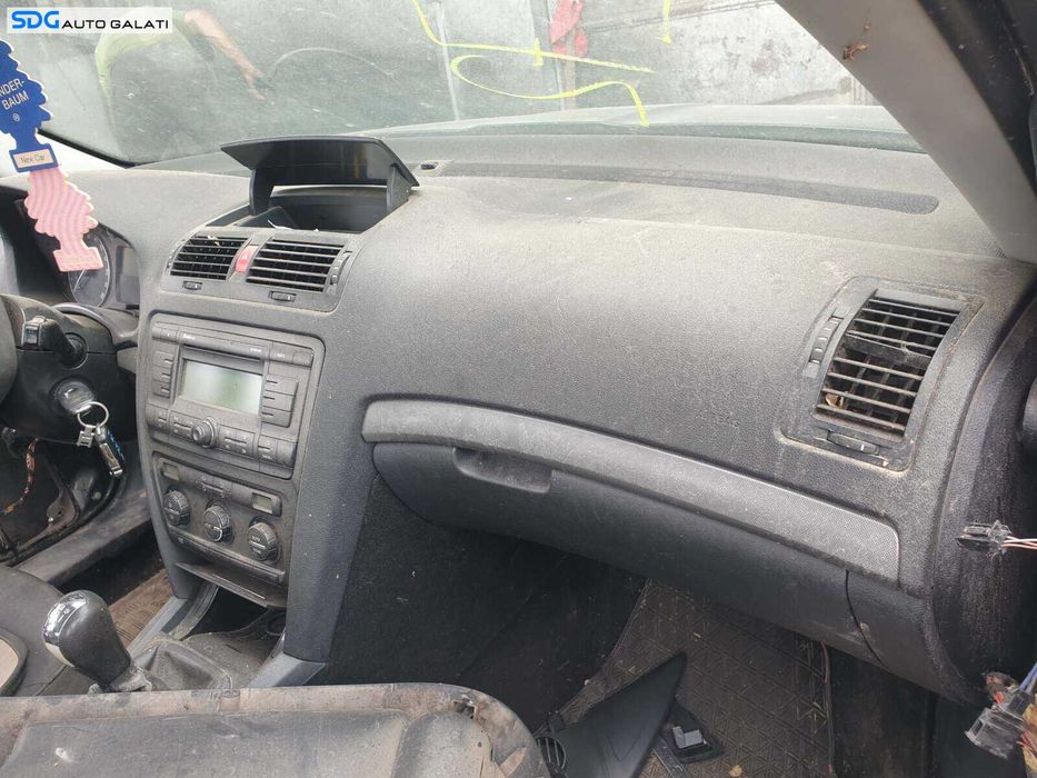 Plansa Bord Goala Dezechipata Skoda Octavia 2 2004 - 2013 [Q4078]