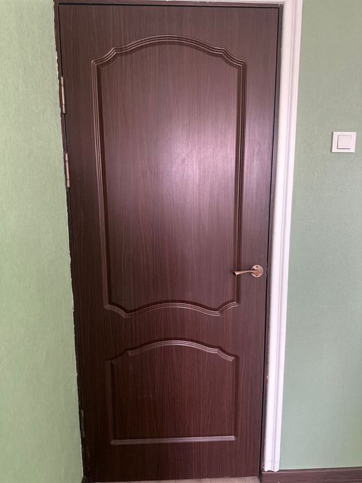 Деревянные двери