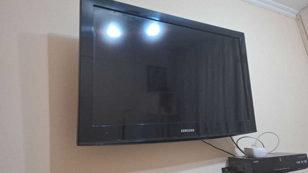 Продам телевизор Samsung