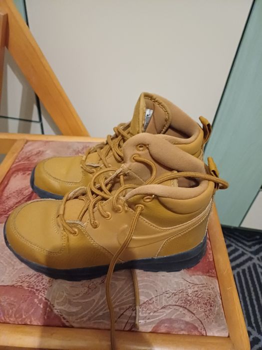 Зимни обувки nike