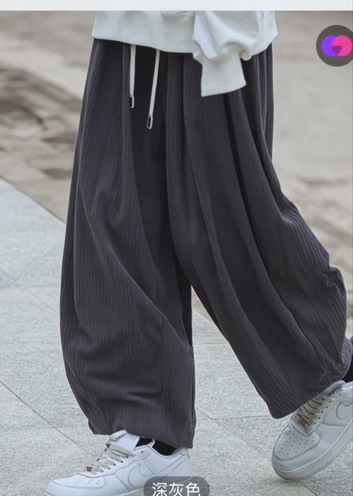 Широкие штаны oversize