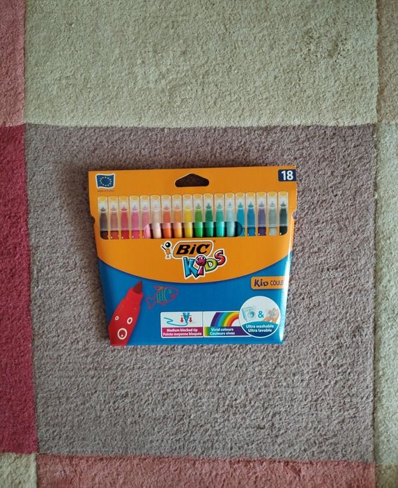 3 броя нови комплекта флумастери - заедно или поотделно