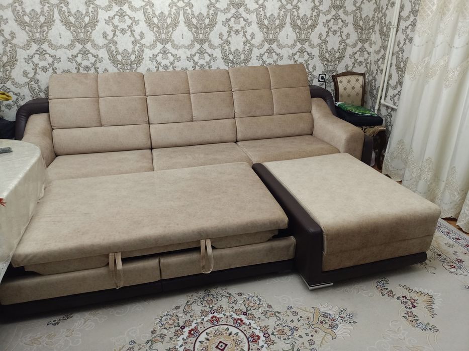 Диван для гостинной