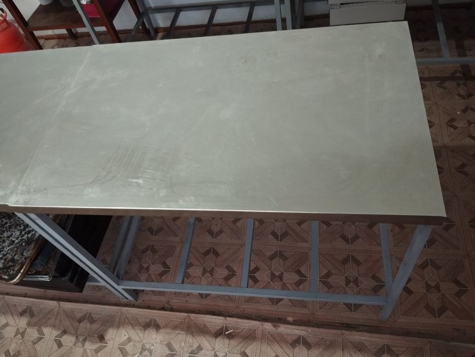 Духовка электрическая, стол ва миксер б30