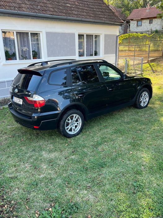BMW X3 Vând BMW X3 E83 X-drive