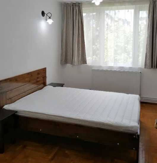 Дава се под наем Тристаен апартамент в Пловдив, Център - 72 кв.м за 249.9 € - Снимка #1