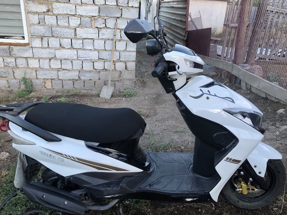 Продам скутер M8 PRO