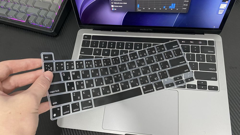 Apple MacBook Pro M2
