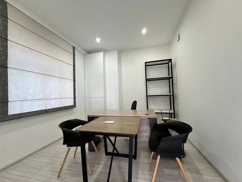 Продаётся офис нежилое Тезикова, Глинка / Коммерческое помещение