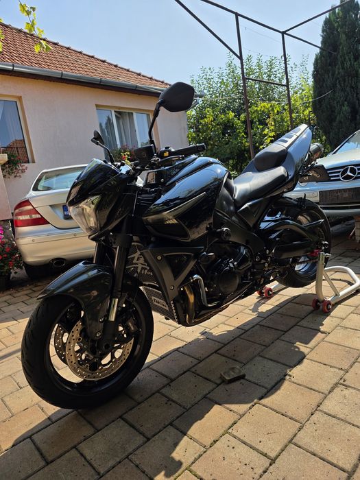 Suzuki GSX 1300 BK B-King