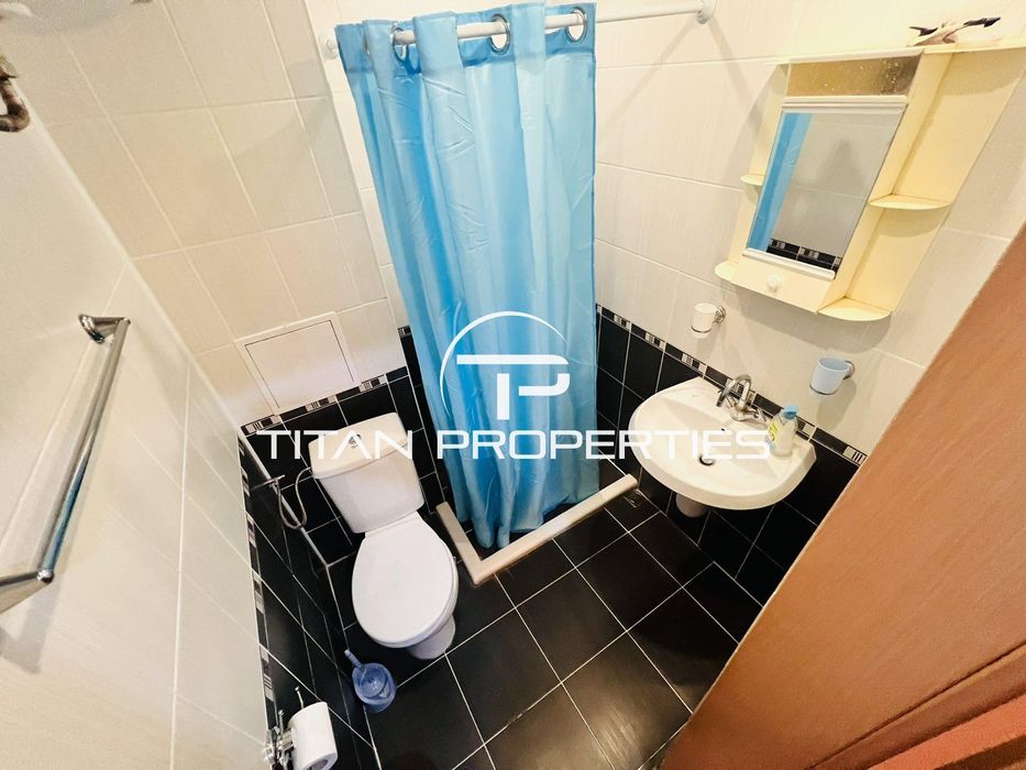 Дава се под наем Двустаен апартамент в Бургас, Център - 60 кв.м за 408 € - Снимка #6