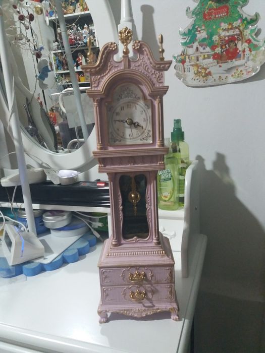 Vand ceas de masa stil vintage